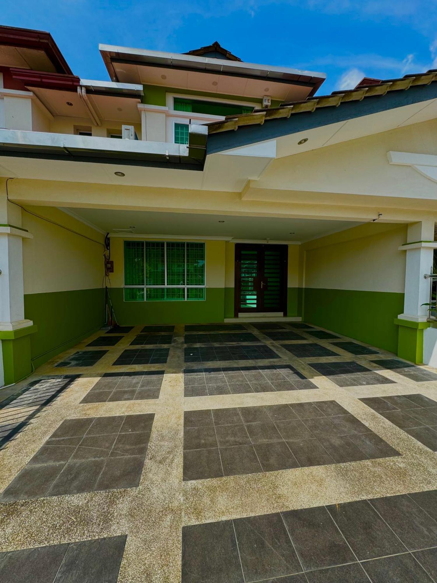 Hmairbnb@Two Sibu Exteriér fotografie